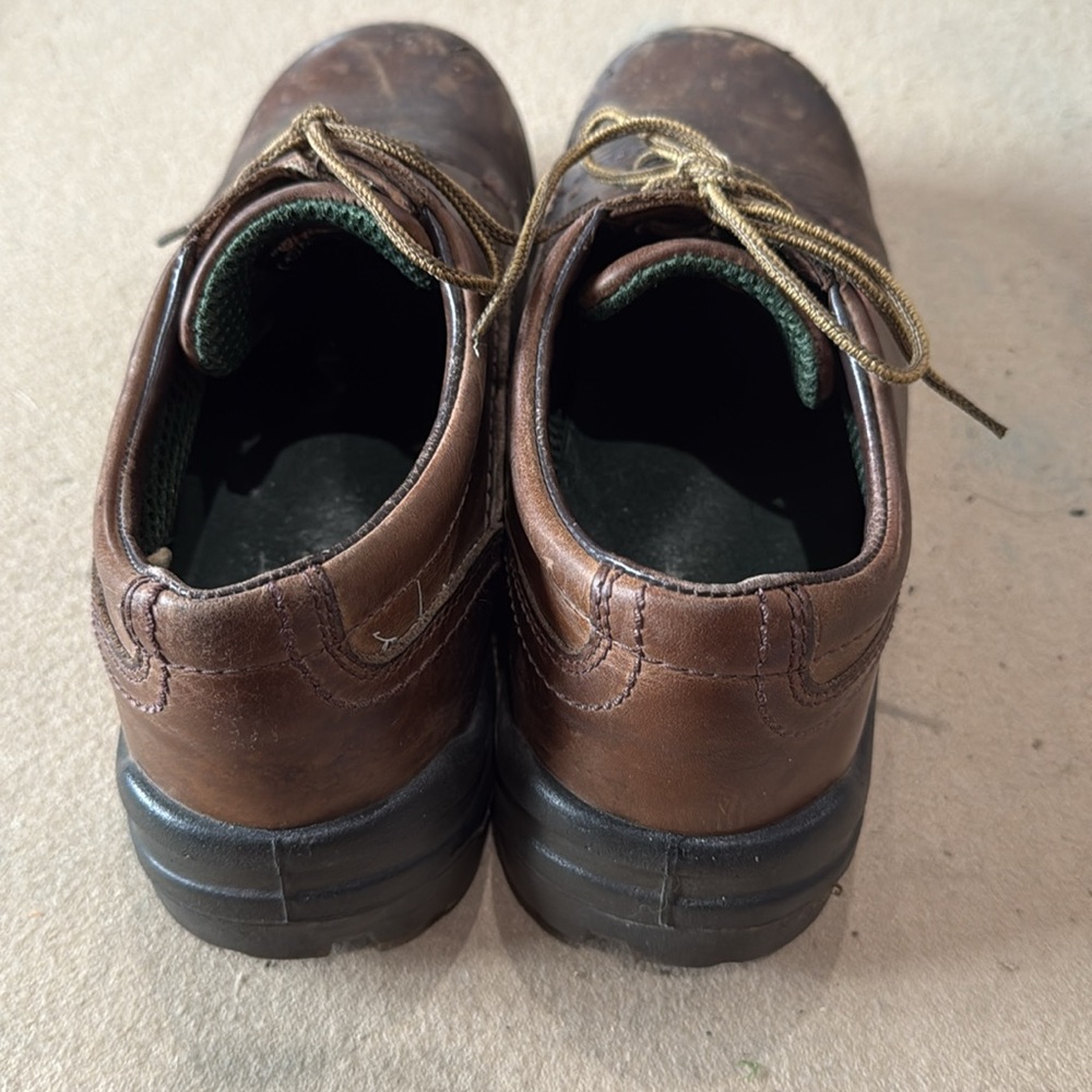 Red Wing Shoes Brown Leather Oxfords with Durable Soles - Picture 4 of 6